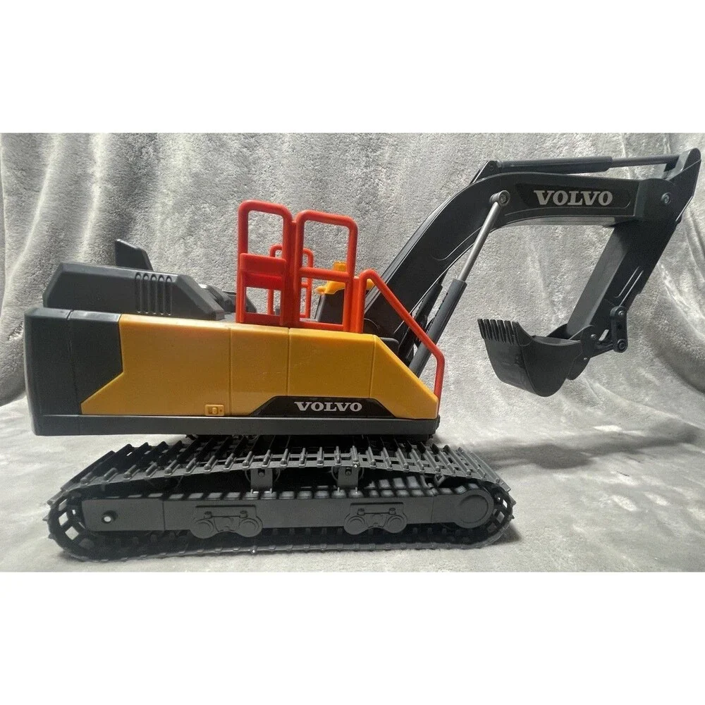 Dickie Toys Volvo Construction RC Excavator Toy  ***No Remote*** Modul 24068/2